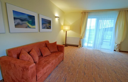 dreamstime xs 7045408